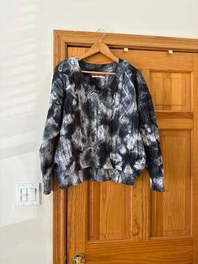 Anthropologie Pilcro Joni Tie-Dye Cable Knit V-Neck Sweater